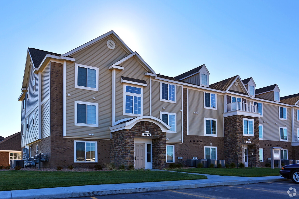 The Pointe Apartment Homes The Pointe Apartment Homes