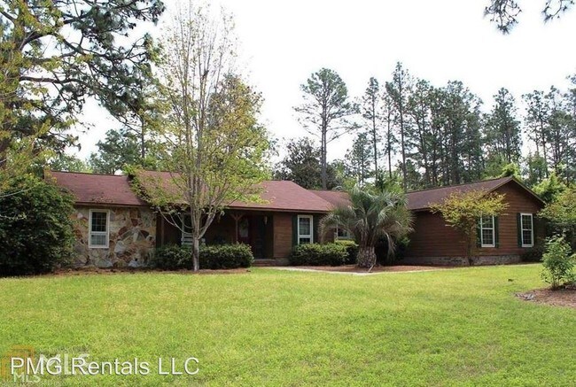 Building Photo - 6 br, 3 bath House - 727 Hillwood Drive