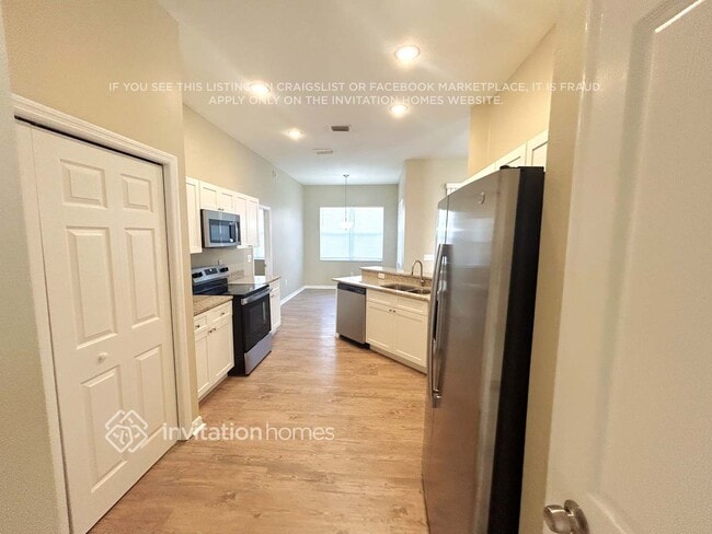 Building Photo - 4301 Brandon Ridge Dr