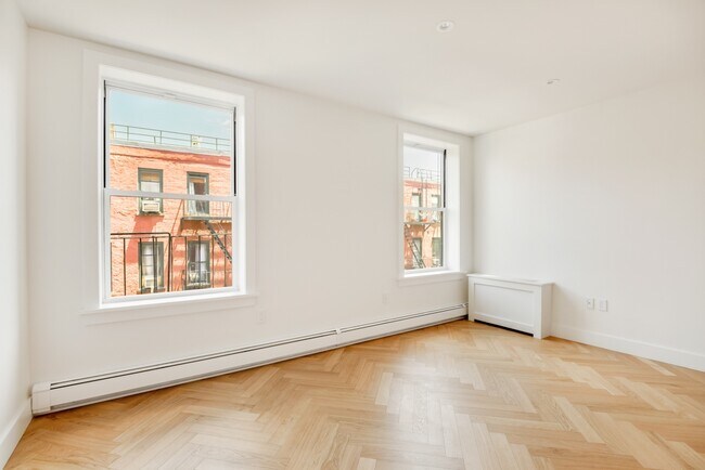 Foto del edificio - 369 Washington Ave