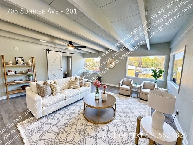 Building Photo - 705 Sunrise Ave