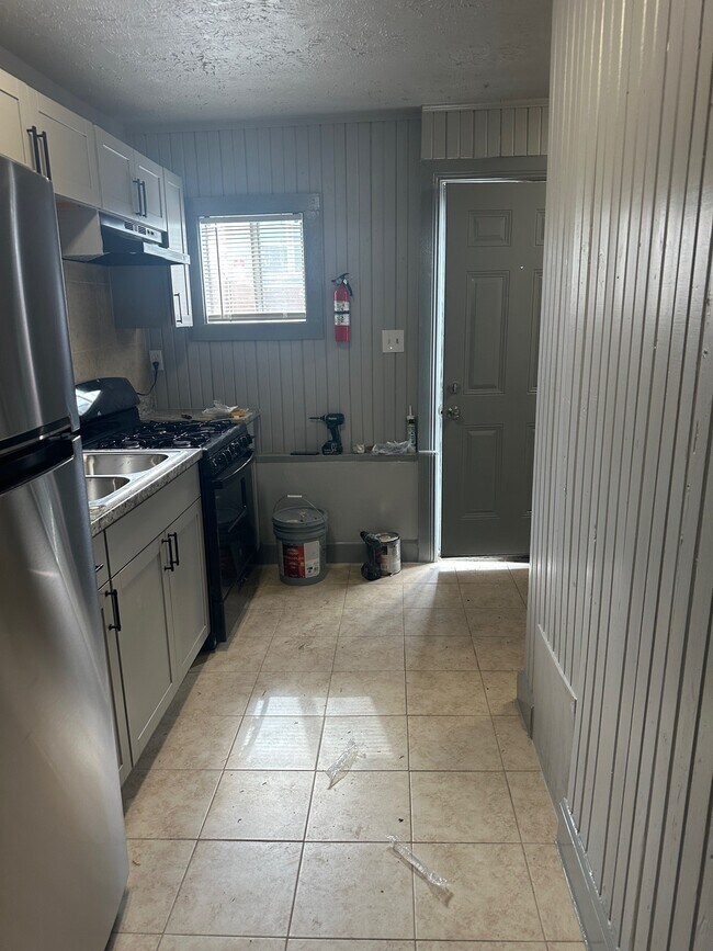 Foto del edificio - 4502 Cavalcade St