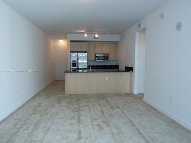 Foto del edificio - 1111 SW 1st Ave