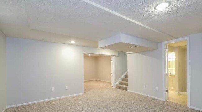 Foto del edificio - 2614 Fernwood Ave