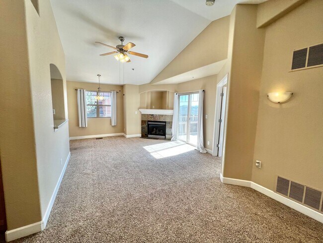 Foto del edificio - 4101 Crittenton Ln