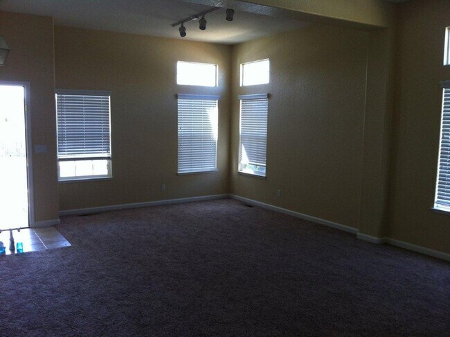 Foto del edificio - 9530 Antelope Creek Dr