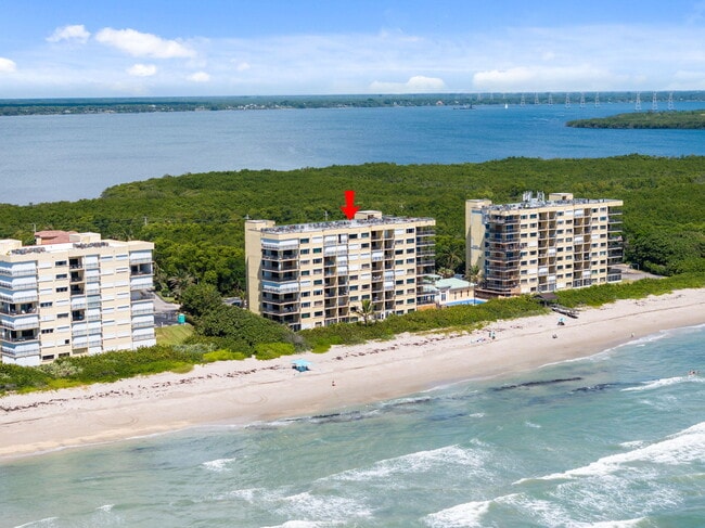 Building Photo - 7380 S Ocean Dr