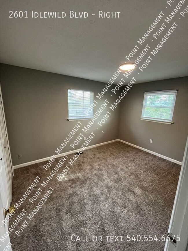 Foto del edificio - Newly Updated 2 Bed 1 Bath