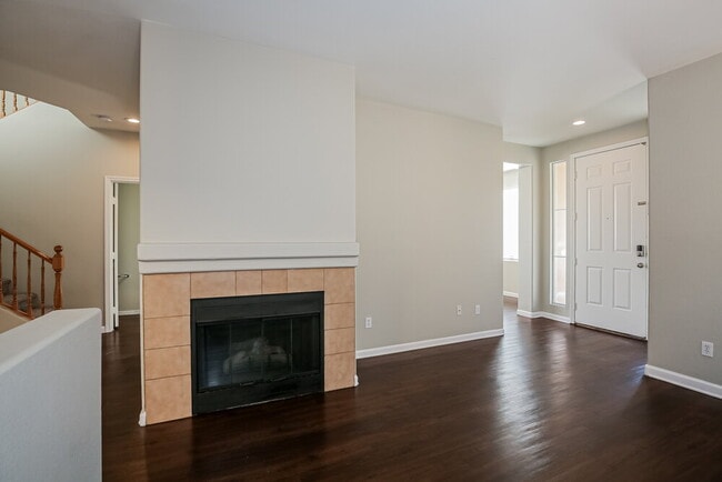 Building Photo - 5736 Adanon St