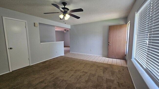 Foto del edificio - 8873 W 86th Dr