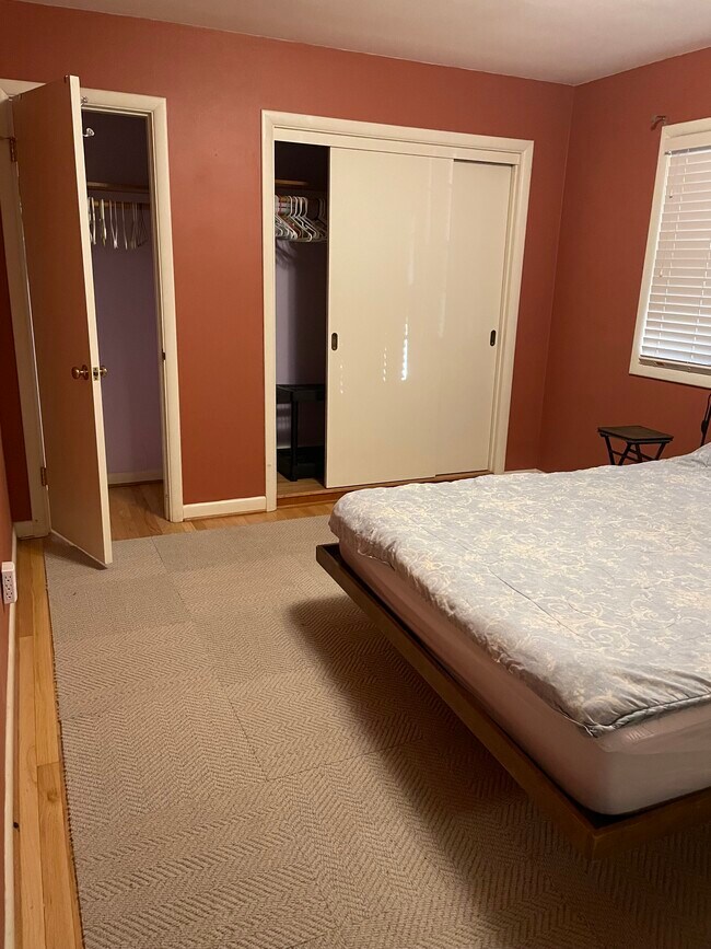 dormitorio principal - 3433 NE Cadet Ave