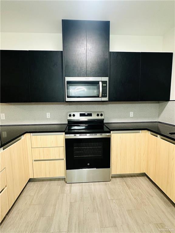 Foto del edificio - 13 N 39th St