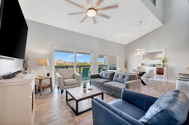 Building Photo - 19727 Gulf Blvd