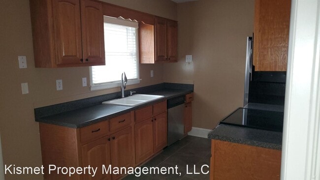 Building Photo - 3 br, 2 bath House - 5191 Lynbar Ave