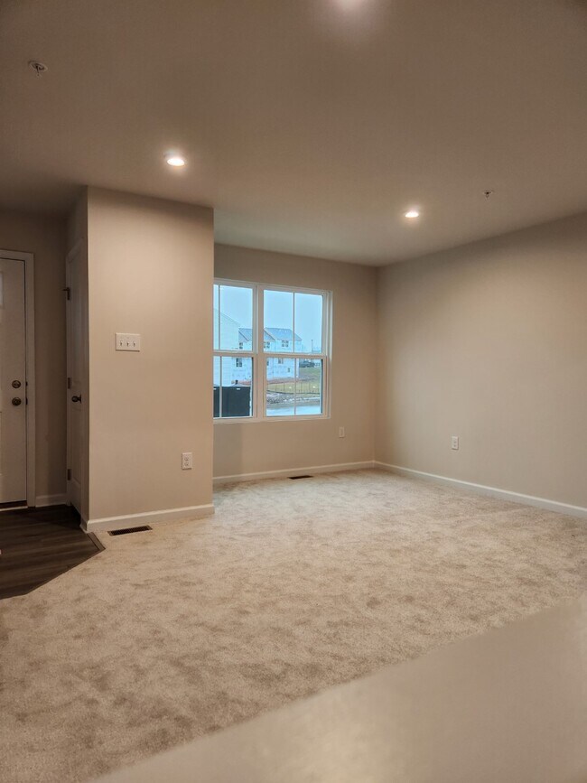 117 Patton Ter, Sanatoga, PA 19464 Townhome Rentals in Sanatoga PA