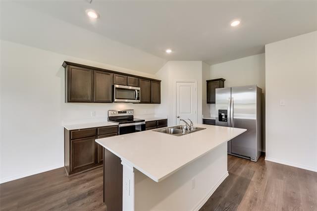 Building Photo - 3117 Sweetwater Way
