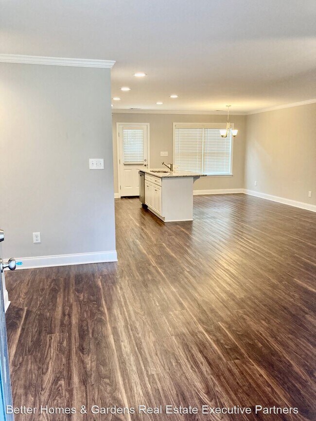 Foto del edificio - 3 br, 2 bath House - 195 Plymoth Dr.