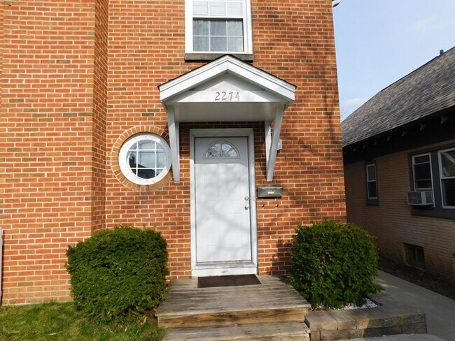 Foto del edificio - 2274 N 61st St