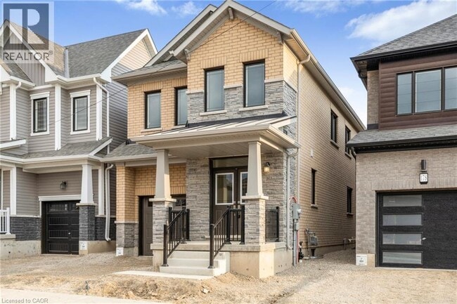 Building Photo - 176 Gillespie Dr