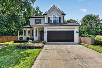 Building Photo - 290 Sweetmartha Dr