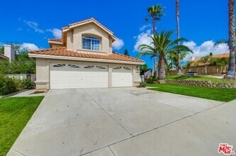 Building Photo - 429 Debra Ann Dr