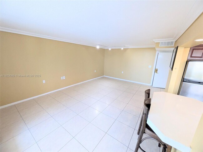 Foto del edificio - 1750 NE 115th St