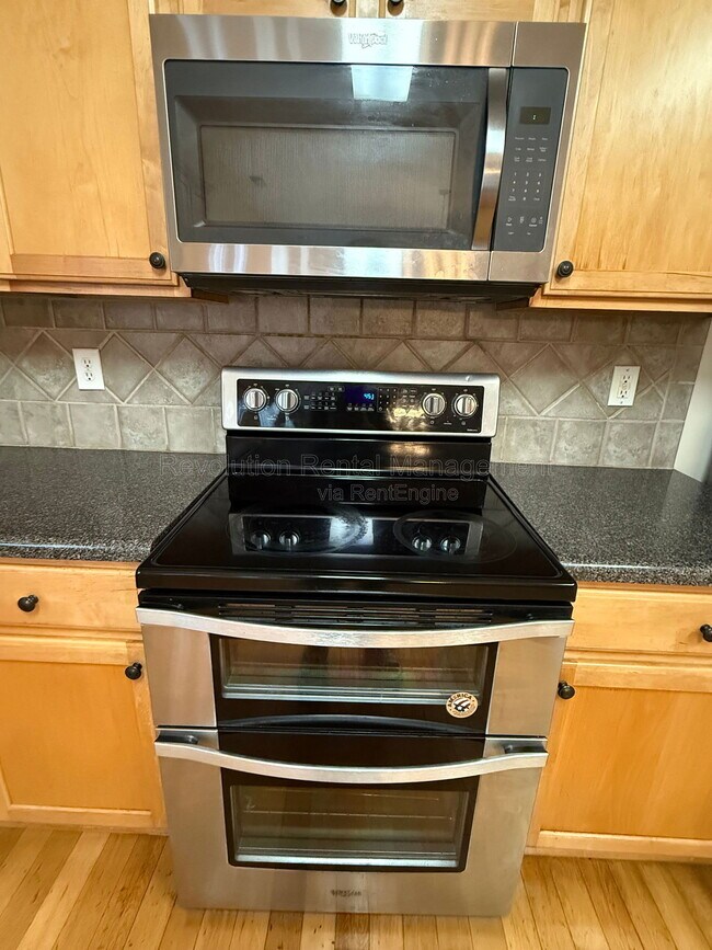 Foto del edificio - 4032 Duran Ln