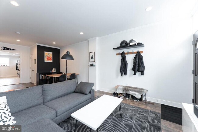 Foto del edificio - 2633 Almond St