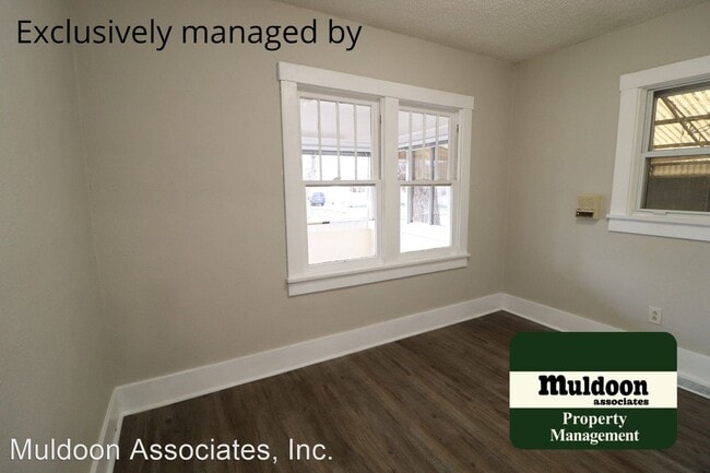Building Photo - 3 br, 1 bath House - 524 Belmont Ave.