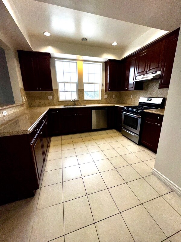 Foto principal - 1130 E Colorado St