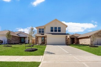 Building Photo - 17827 Pemswood Dr