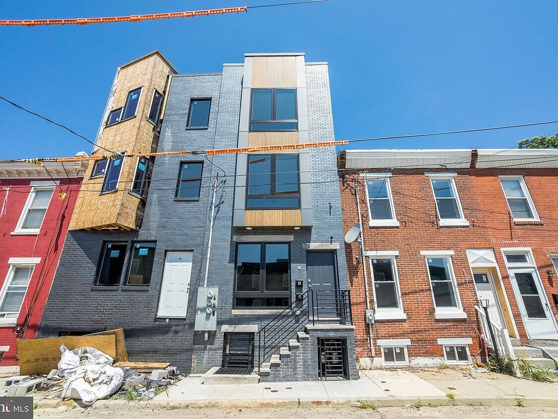 2109 W Seybert St Unit B, Philadelphia, PA 19121 Apartments in