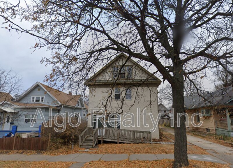 Foto principal - 3113 3rd Ave S