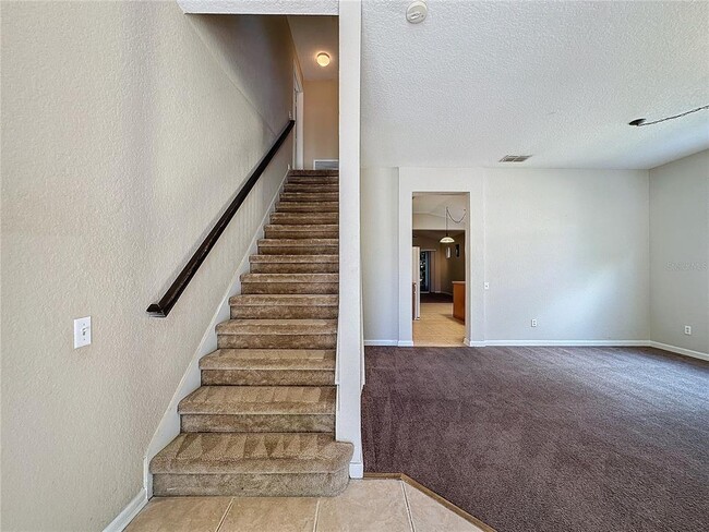 Foto del edificio - 2323 Meadow Oak Cir