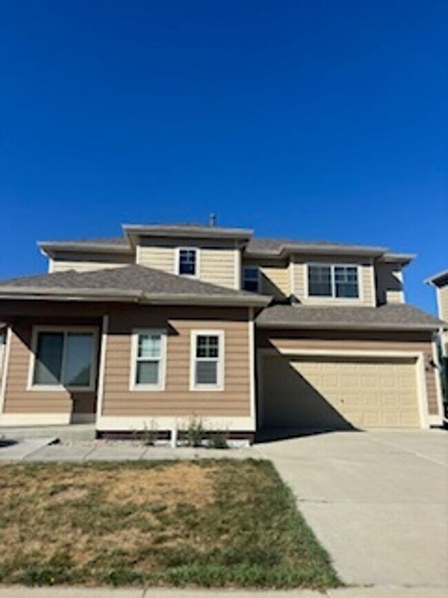 Building Photo - $250 Admin Fee Waived!! Spacious 3BR Home ...