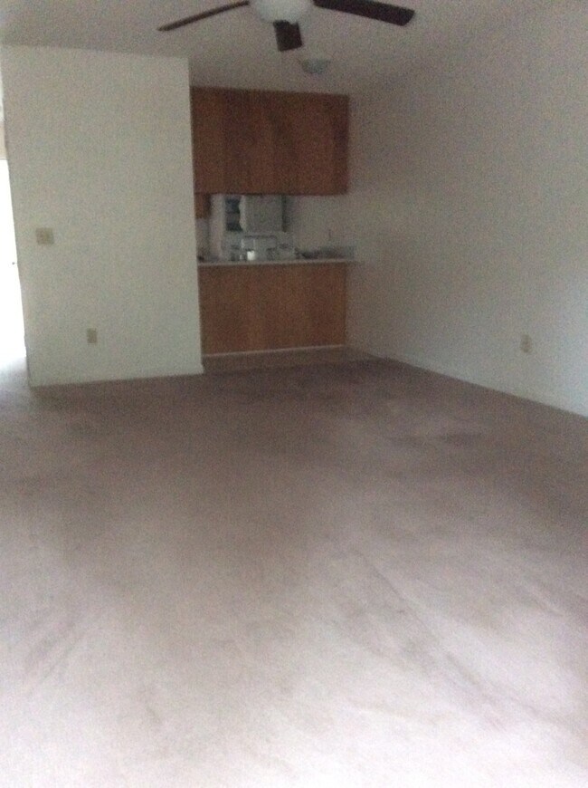 Foto del edificio - Duplex in Crawfordville