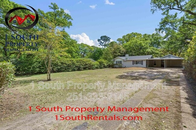 Building Photo - 3875 Hawthorne Dr