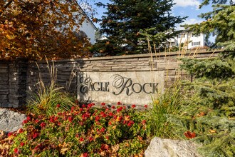 Building Photo - Eagle Rock