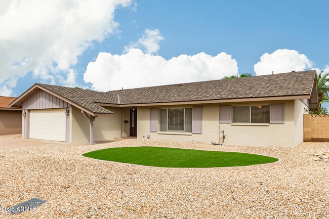 Building Photo - 8308 E Buena Terra Way