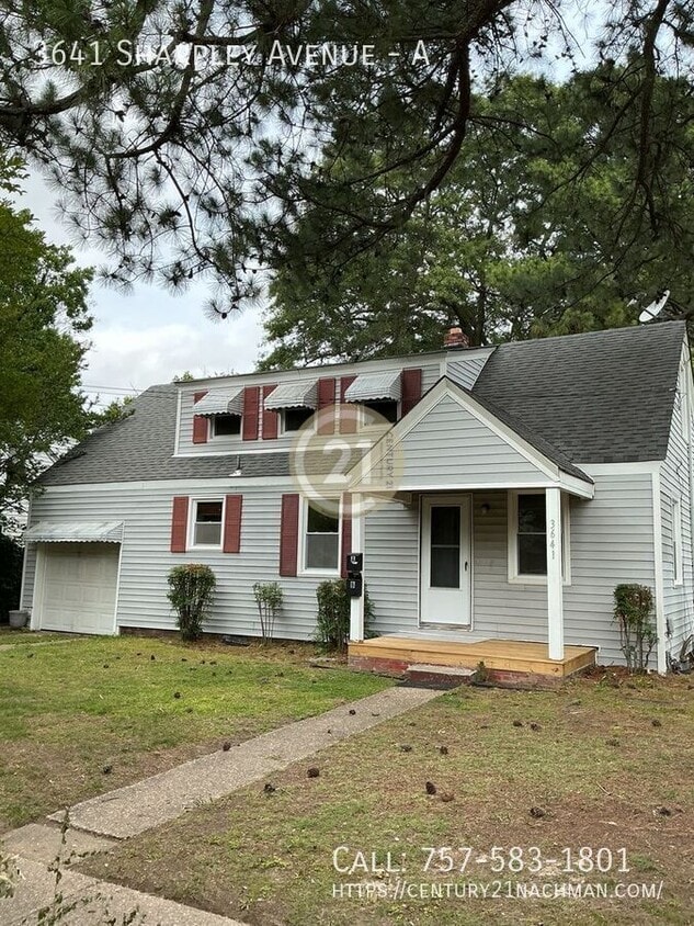 Primary Photo - 3641 Sharpley Ave