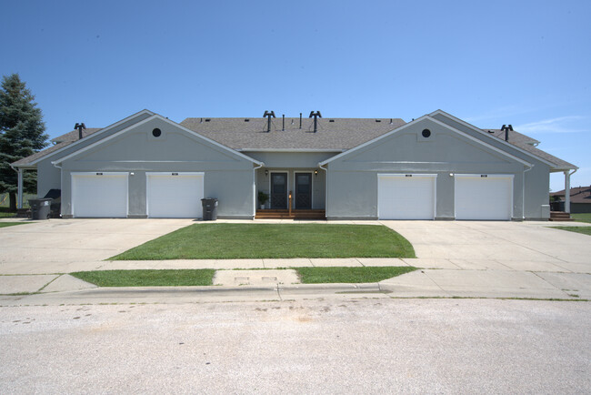 Building Photo - Antelope Ridge