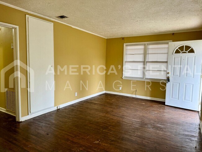 Foto del edificio - Home for rent in Montgomery!!!