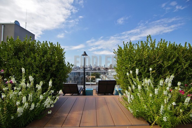 Foto del edificio - 395 Leonard St