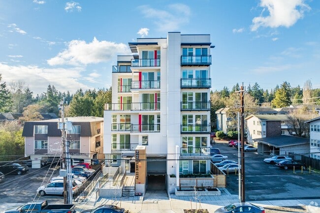 Interior Photo - Bode @ Lake City
