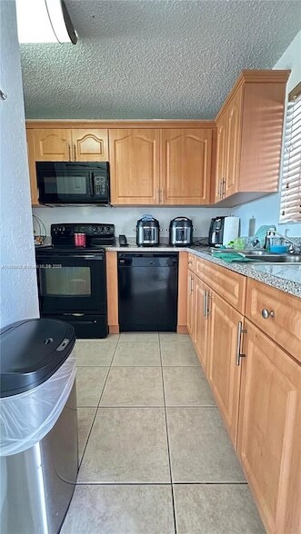 Foto del edificio - 6060 W 21st Ct