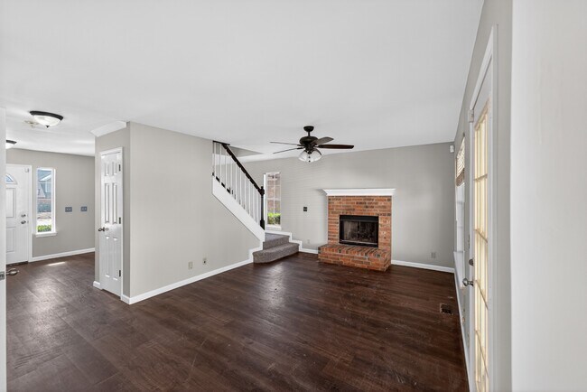 Foto del edificio - 11234 Locust Cir