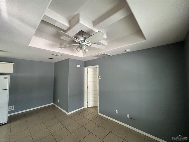 Building Photo - 1410 Quitaca Dr