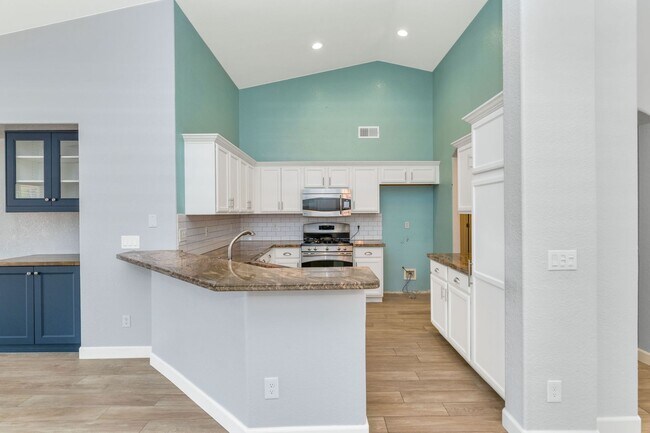 Foto del edificio - 780 N Nantucket St