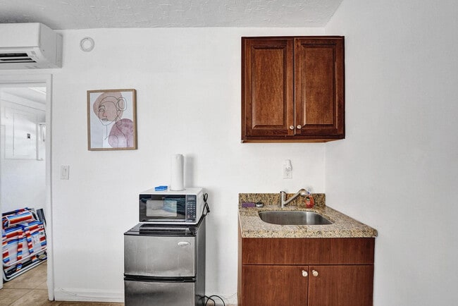 Foto del edificio - 335 Desoto St