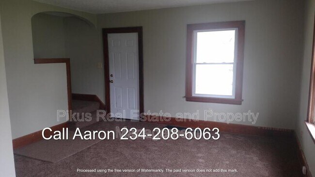 Foto del edificio - 821 Damon St